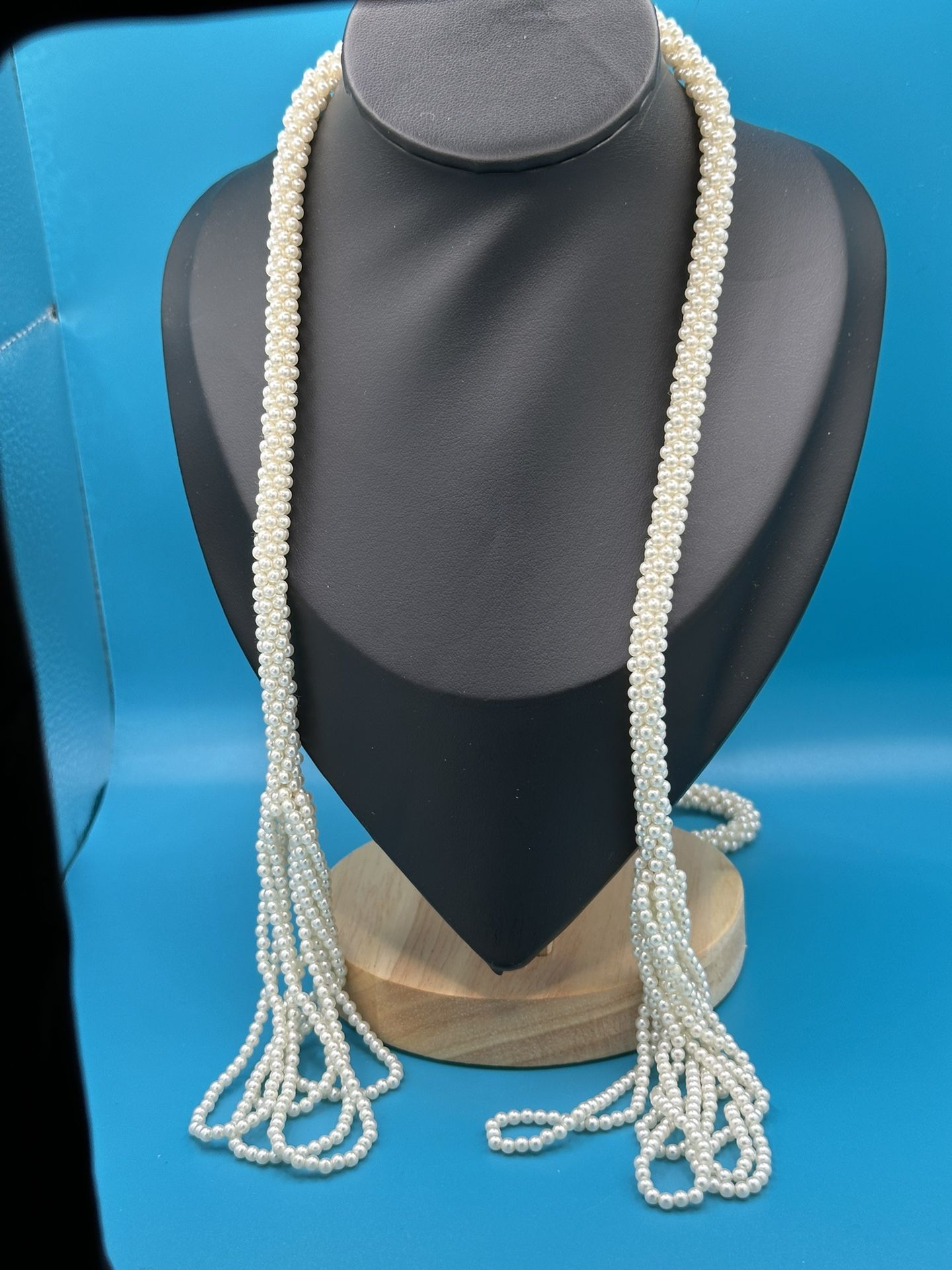 Vintage Deco Faux Pearl Lariat Necklace Flapper Revival 54” Long Super Nice