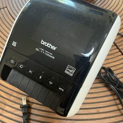 Brother QL-110ONWB Label Printer With 2 Replacement