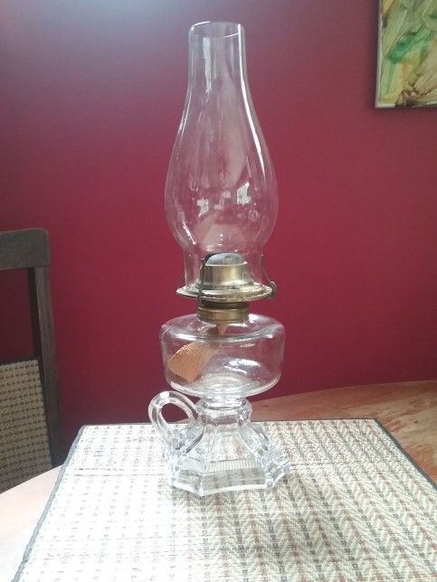 Vintage Finger Style Oil Lamp