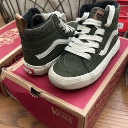 Vans Sk8 hightop shoe