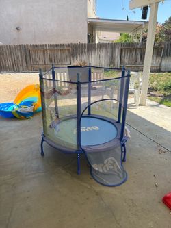 Trampoline