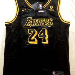 Lakers Kobe Bryant Jersey Medium / Large / XLarge  Brand New Available 