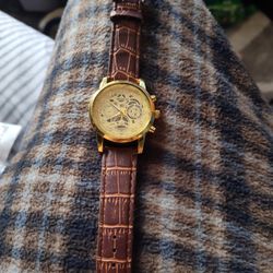 $10 Little Watch Needs A New Batteries