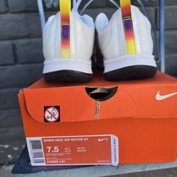 Nike Air Native N7 7.5 Women's White