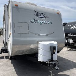 Jayco 32ft Bunk House