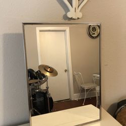 Vintage Mid Century Bathroom Medicine Cabinet Door Mirror Shelves Hard Plastic