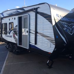 2016 Forest River sandstorm toy hauler 18 Ft