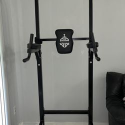 Power Tower Pull Up Dip Station
