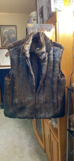 XL Reversible Faux Fur Vest