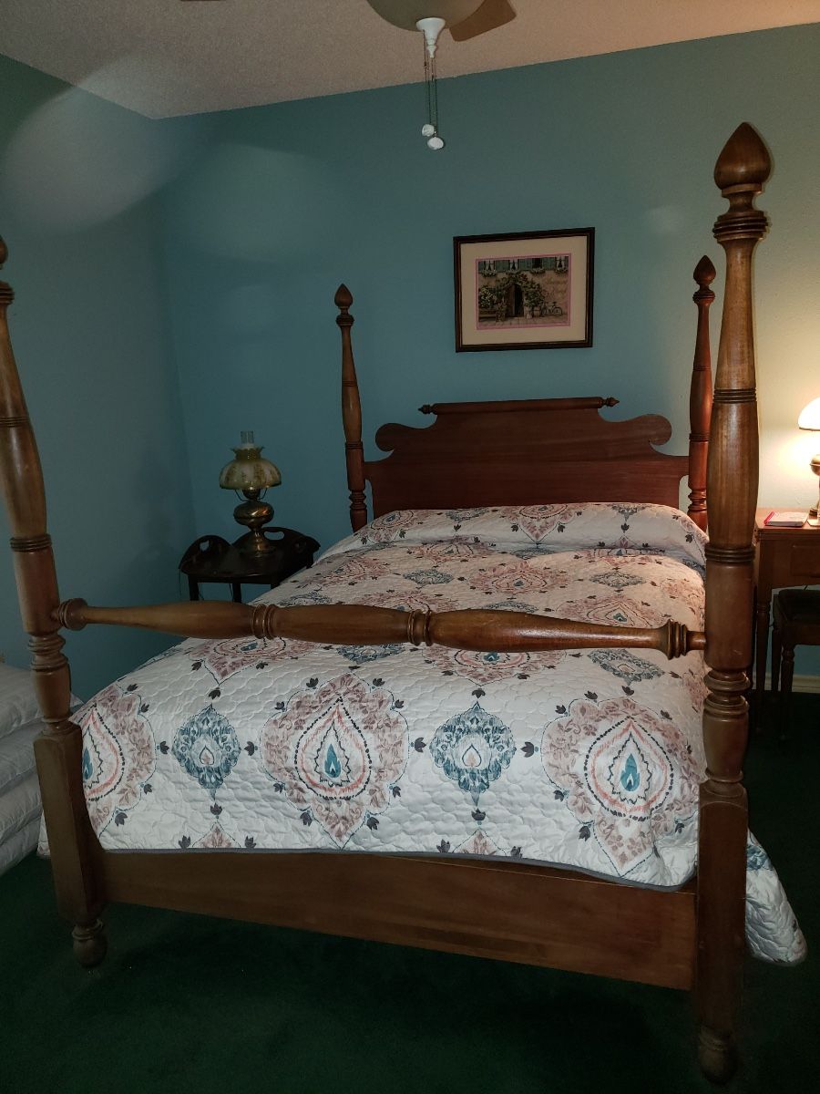 Four Poster Bed Frame Antique 1900’s Full Size