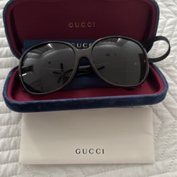 Gucci Sunglasses 