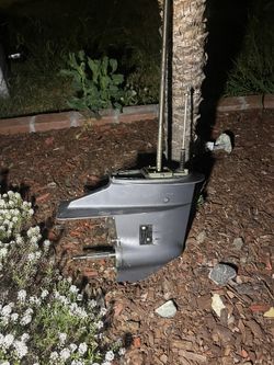 Yamaha Lower Unit 15 To 25 Horse