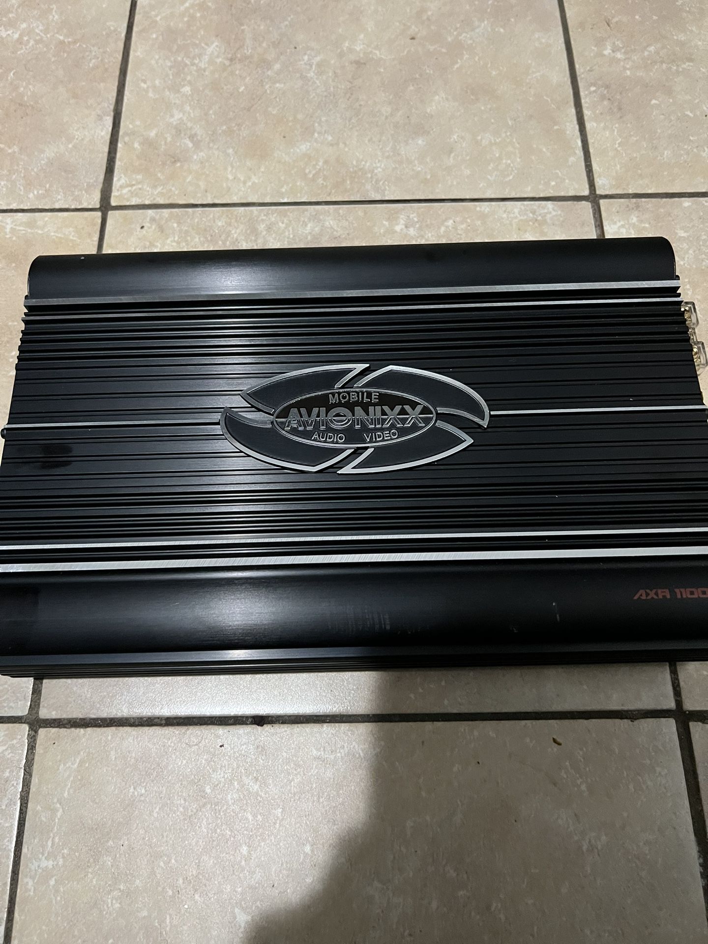 AVIONIXX AXR1100