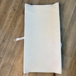 Munchkin Secure Grip Baby Diaper Changing Pad