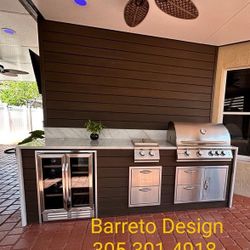 Outdoor Kitchens 