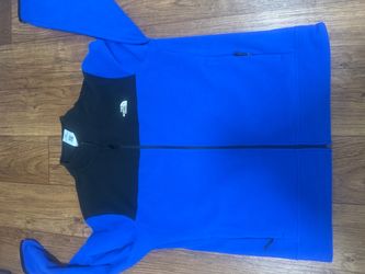NORTH FACE SWEATER