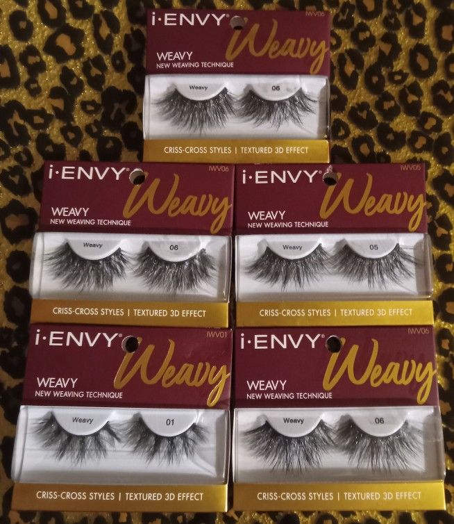 New I- ENVY WEAVY TEXTURED 3D EFFECT EYELASH Lot Of 5