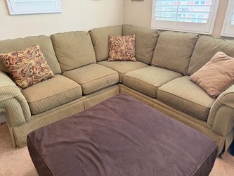 Sectional Sofa with Ottoman