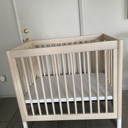 Mini Crib + Newton Mini Crib Breathable Mattress
