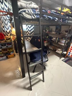 Full bed