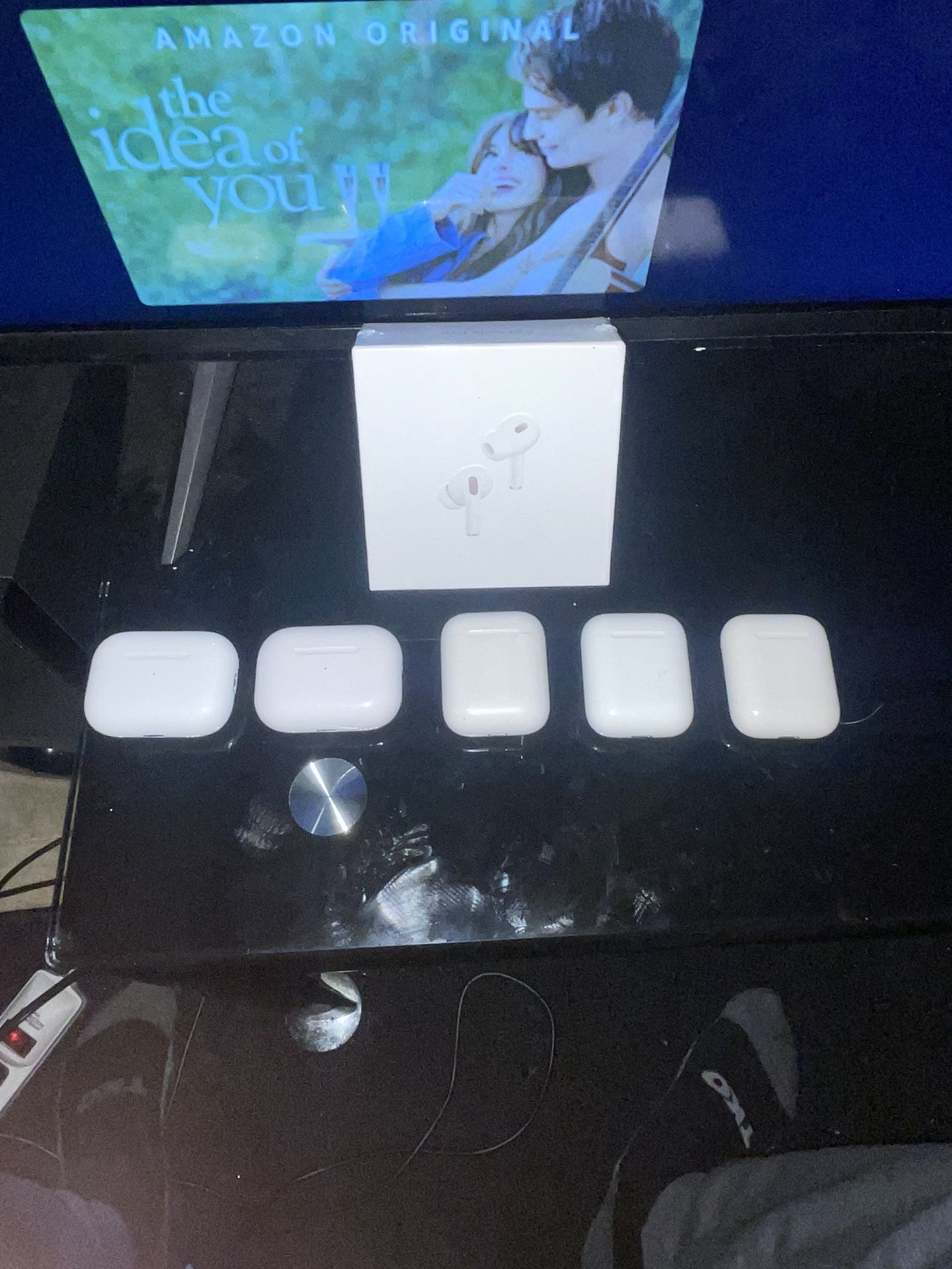 6 AirPods (Read Description
