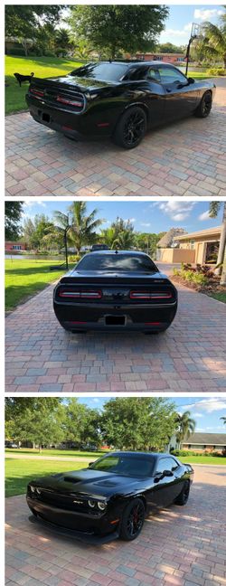 2015 Dodge Challenger SRT Hellcat