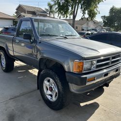 1987 Toyota Pick-Up