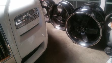 Range rover wheels HSE 22in nice