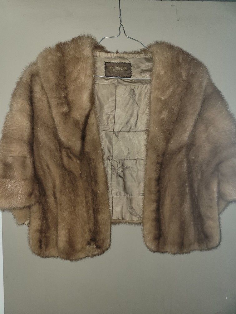 Fur Vintage Over Shoulder Throw Beautiful Women's N.L Kaplan Ladies Jacket Coat