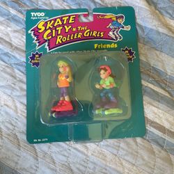 Skate City ‘n The Roller Girls 