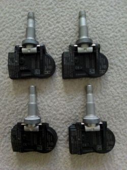 4 RANGE ROVER TIRE SENSORS 