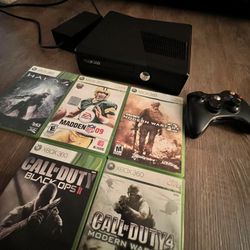 Xbox 360 Slim With Games