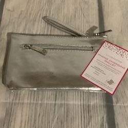Liz Claireborne Phone Charging Wallet