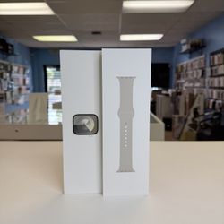 Apple Watch Series 9 Starlight 45mm New Sealed with full Year Apple care