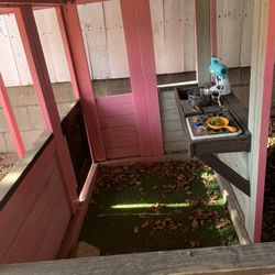 Play House 