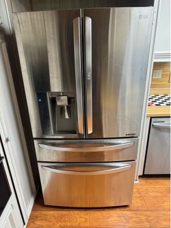 Lg refrigerator works great