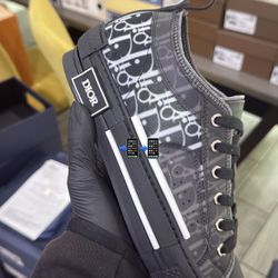 Dior Shoes 1:1 