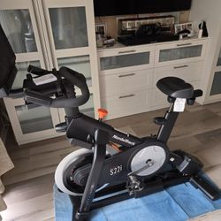 Nordictrack S22i exercise bike