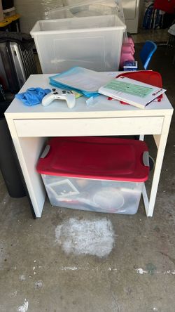 Students Desk !