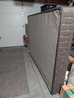 Sterns and foster box spring - great shape- FREE!!