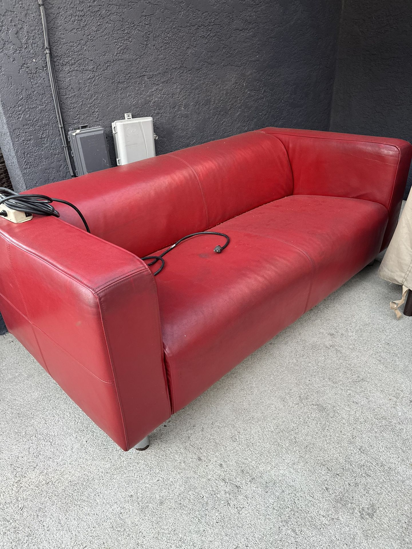 RED LEATHER COUCH