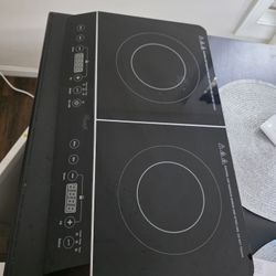 Double induction cooktop