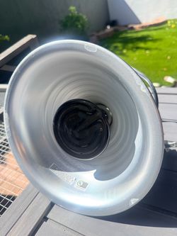 Ceramic heat emitter lamp