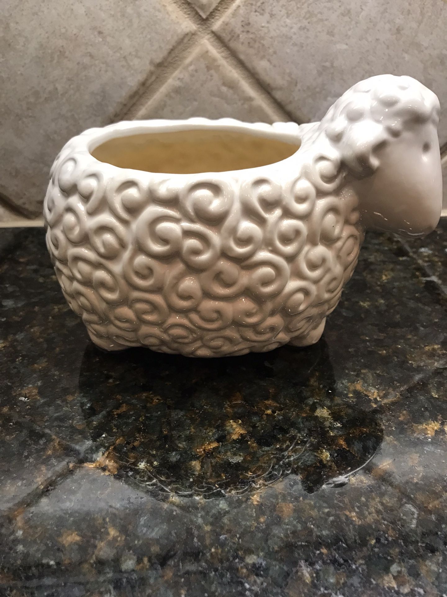 Ceramic Lamb Pot