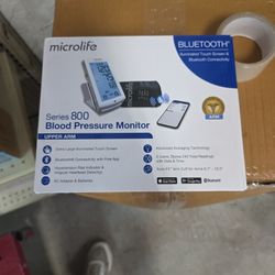 Microlife Series 800 Blood Pressure Monitor,  Bluetooth 