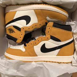 Nike Air Jordan 1 High OG Yellow Ochre – Size 10.5 – Brand New 