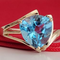 ❤️10k Size 7.5 Gorgeous Solid Yellow Gold Blue Topaz Gemstone Ring!/ Anillo de Oro con Blue Topaz!👌🎁Post Tags: 10k 14k