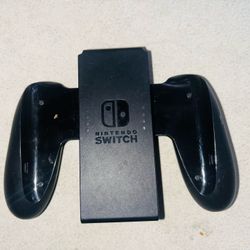 black Nintendo Switch Joy-Con Comfort Grip controller