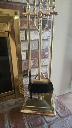 Fire place tool set