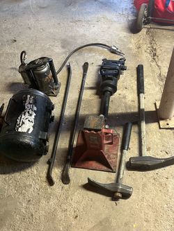 Diesel mechanic tools